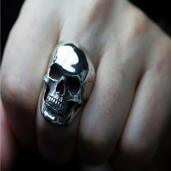 MENS STAINLESS STEEL SKULL RING only a size 9 left - Picture 5 of 8